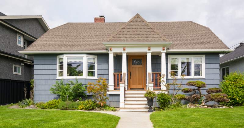 5 Essentials for a Home Emergency Kit